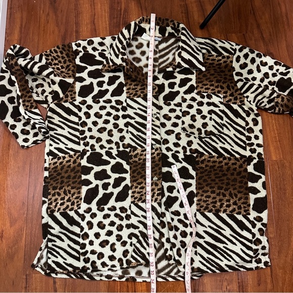 Styles To Go Vintage Tiger Leopard Cheetah Print Fleece Button Up Shirt Size 3X - Picture 7 of 8